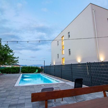 Apartments Bulli Trogir Kültér fotó