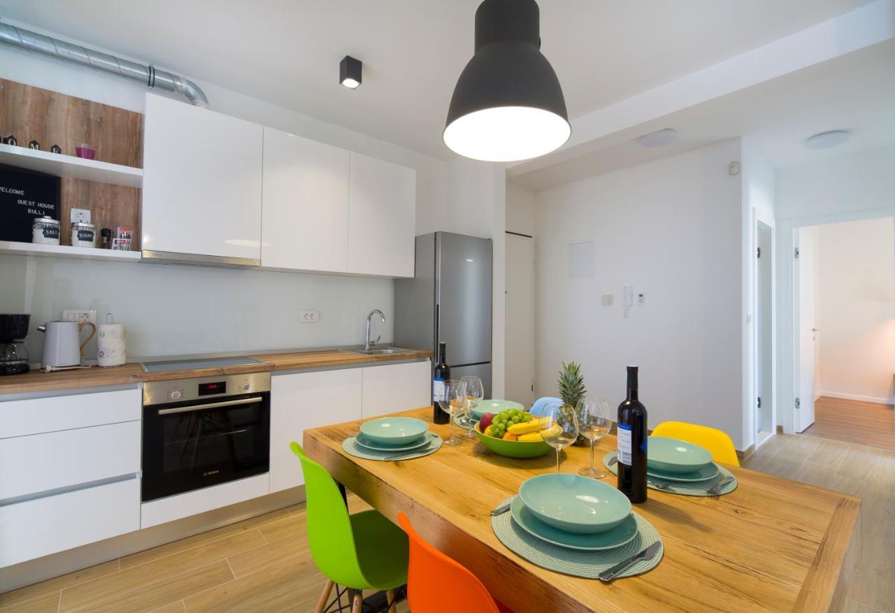 Apartments Bulli Trogir Kültér fotó