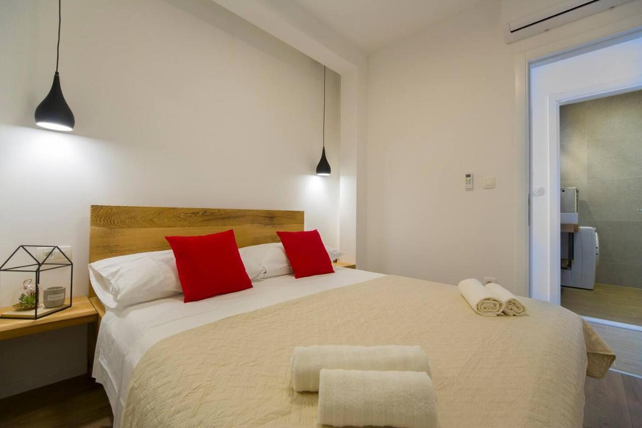 Apartments Bulli Trogir Kültér fotó
