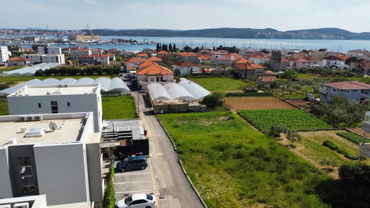 Apartments Bulli Trogir Kültér fotó